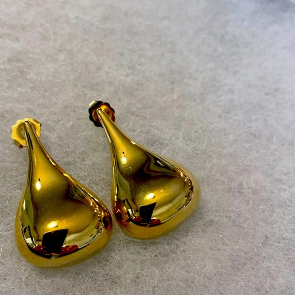 Pair of  14 k Gold Teardrop Earrings